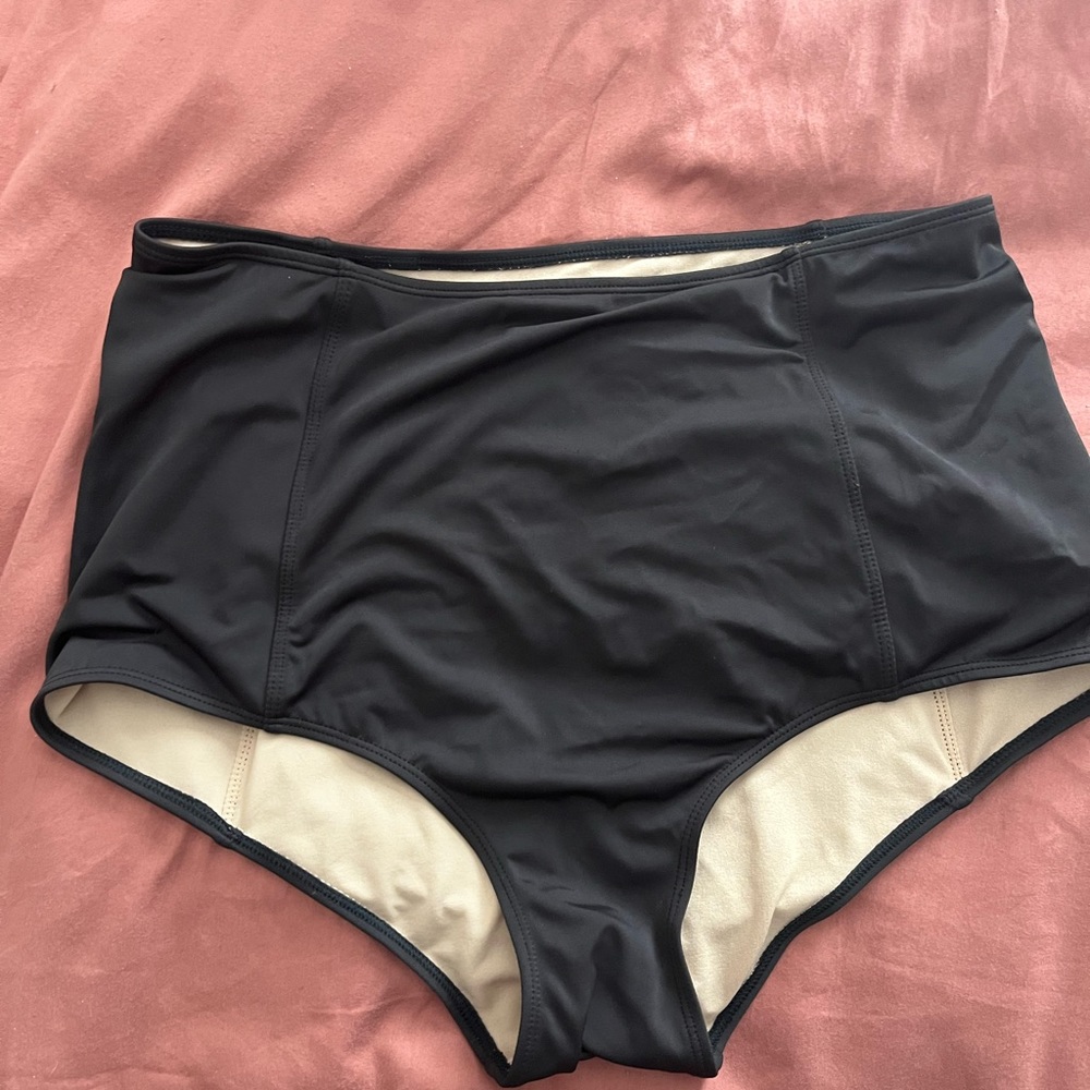 KORTNI JEAN SWIM